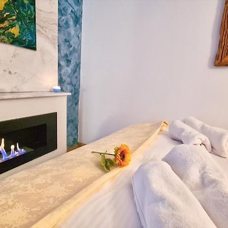 Appartement Royal Mansion In Unirii Square à Cluj-Napoca Extérieur photo