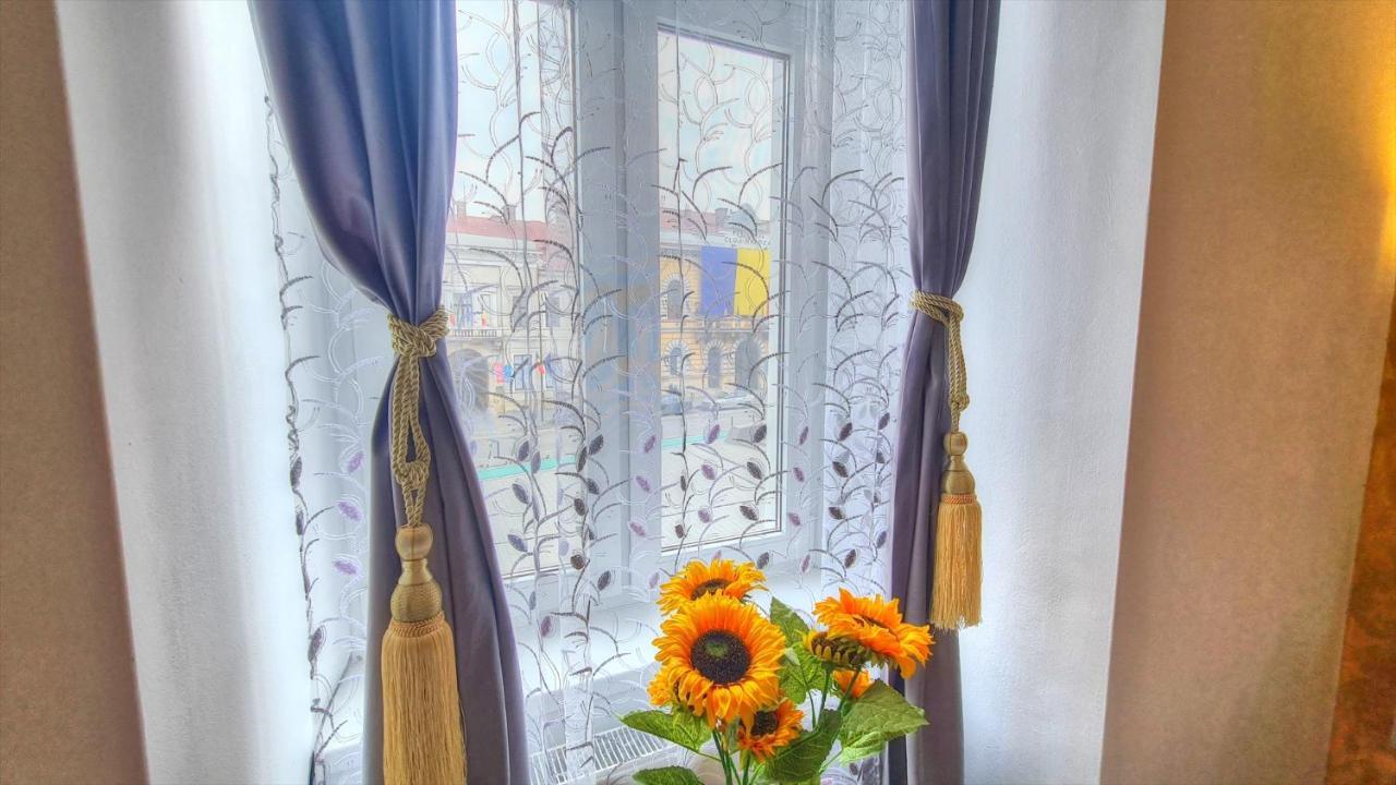 Appartement Royal Mansion In Unirii Square à Cluj-Napoca Extérieur photo
