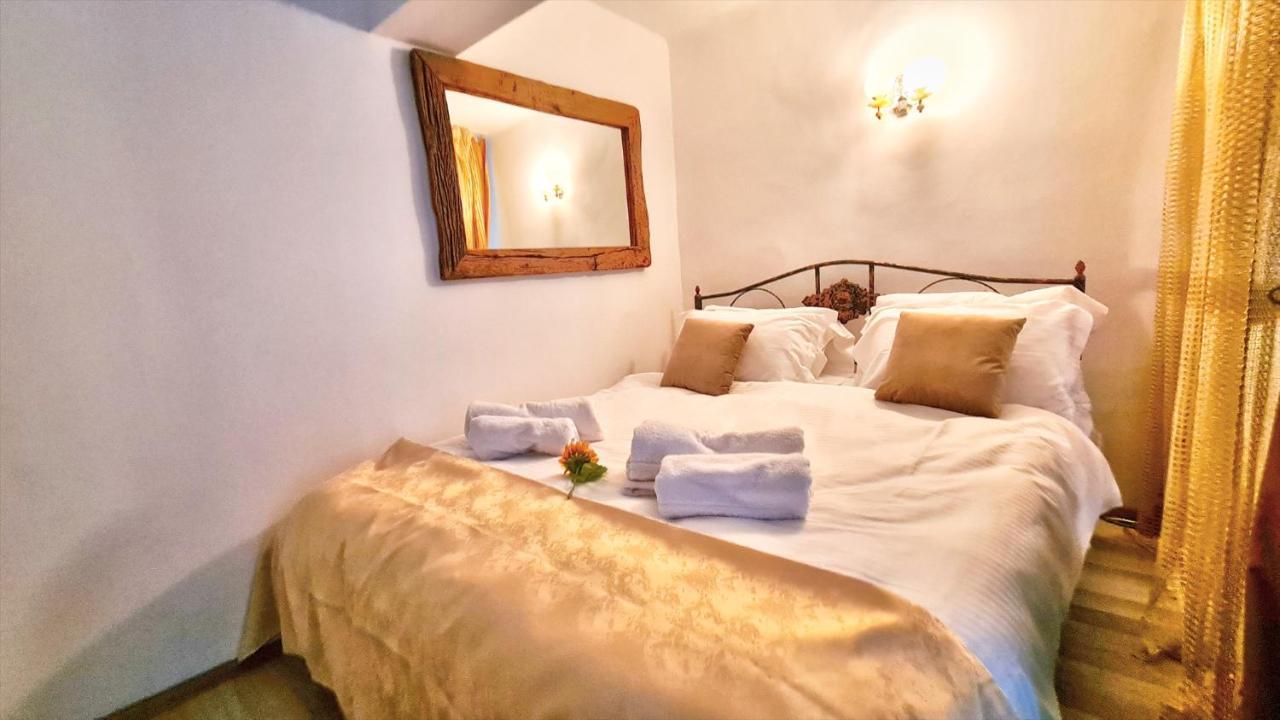 Appartement Royal Mansion In Unirii Square à Cluj-Napoca Extérieur photo