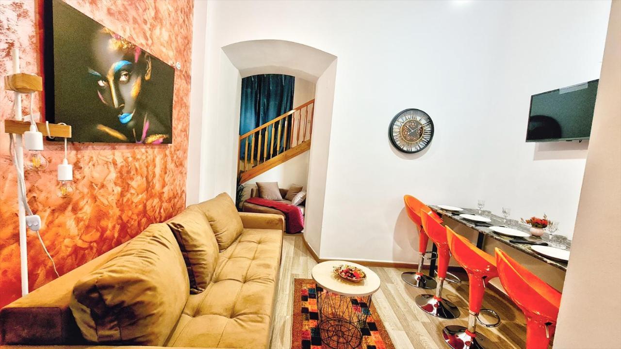 Appartement Royal Mansion In Unirii Square à Cluj-Napoca Extérieur photo